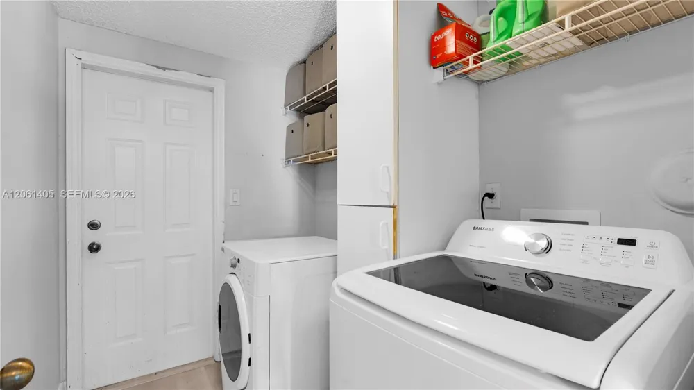 8356 SW 158th Ave Miami, FL 33193