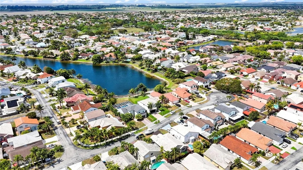 8356 SW 158th Ave Miami, FL 33193