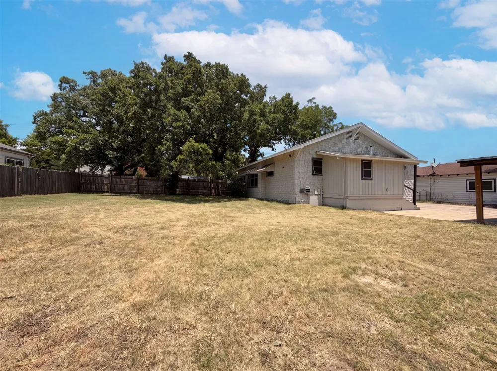 5124 Norma Street Fort Worth, TX 76112