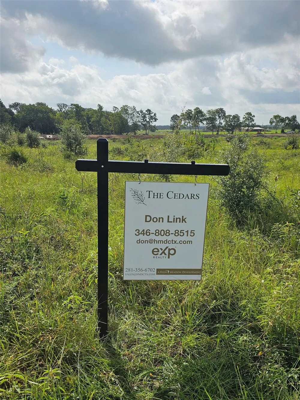 9568 Lakeside Oaks Drive Plantersville, TX 77363