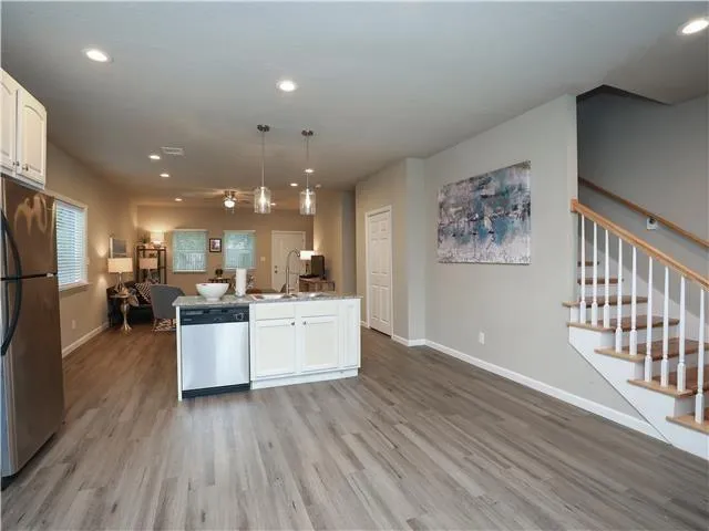 707 Garrett Street #B Pasadena, TX 77506