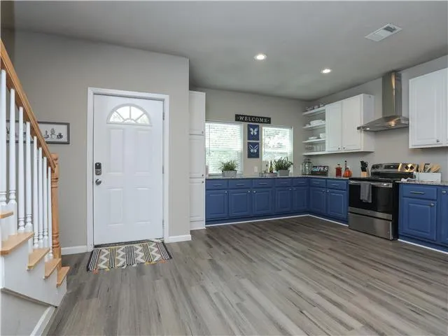 707 Garrett Street #B Pasadena, TX 77506
