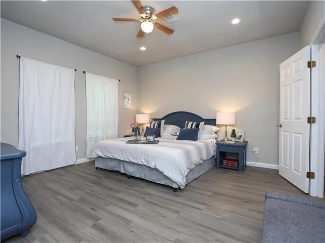707 Garrett Street #B Pasadena, TX 77506