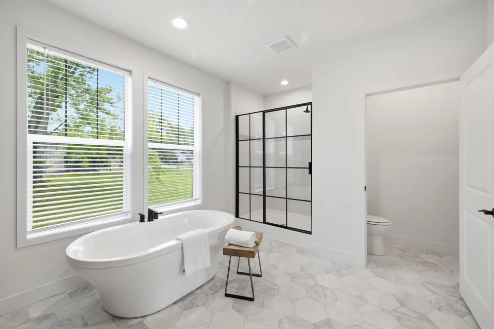 407 Sherwood Avenue Three Oaks, MI 49128