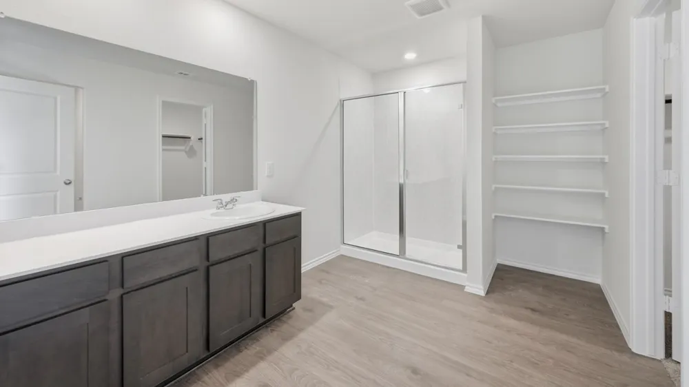 5036 Shumard Drive Lindale, TX 75771