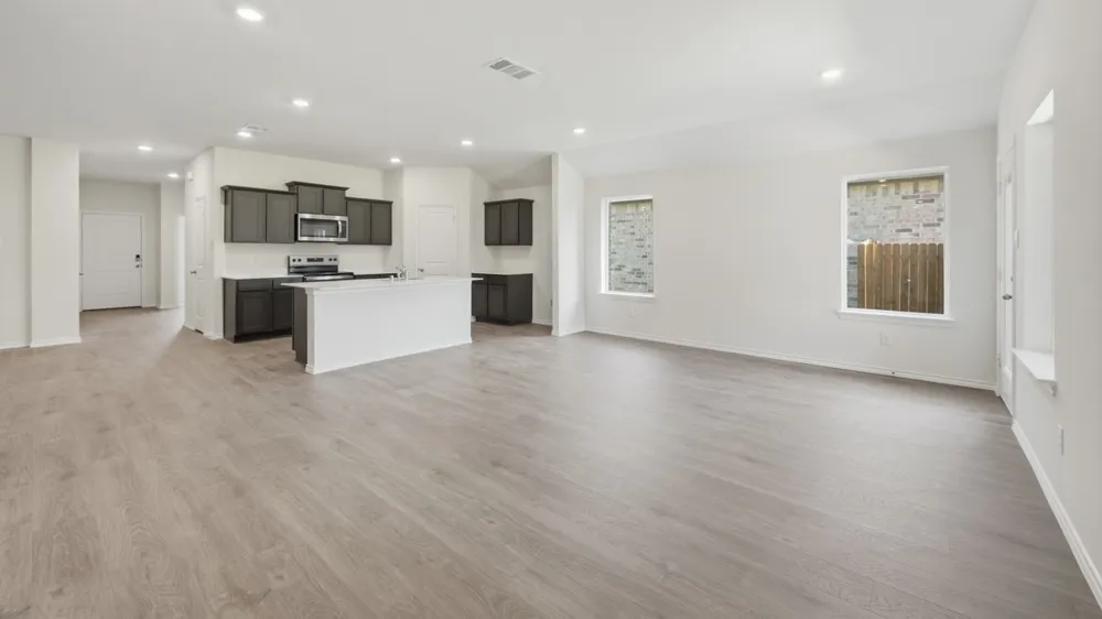 5036 Shumard Drive Lindale, TX 75771