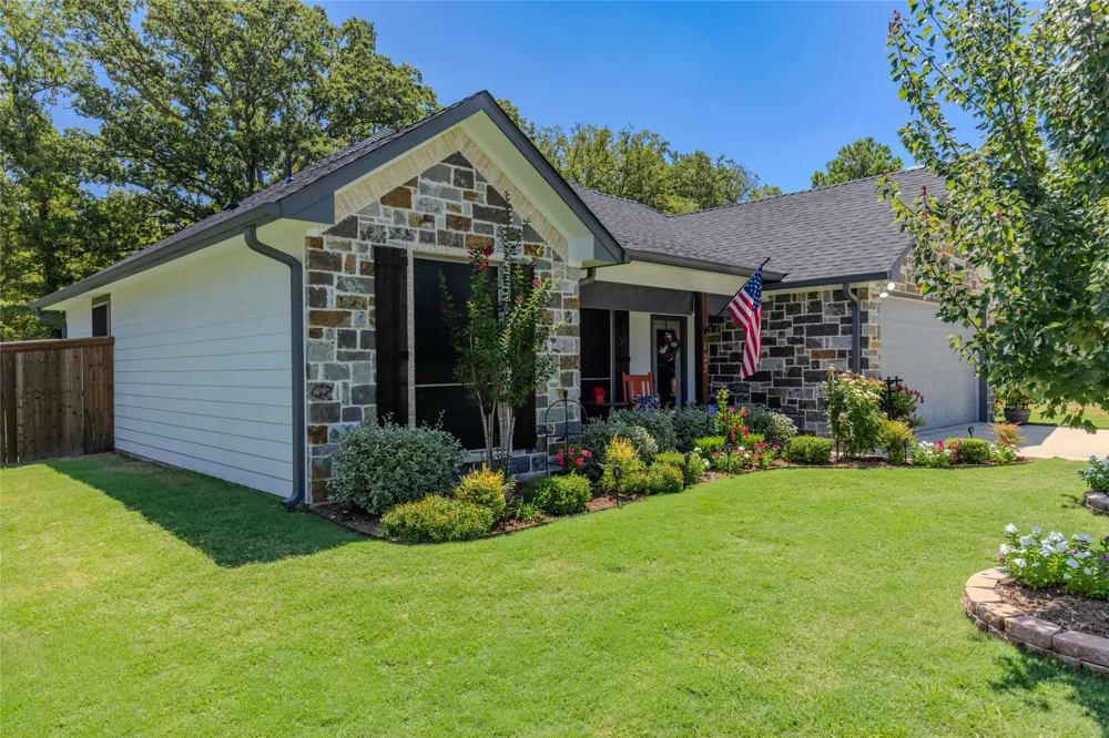123 Oak Street Emory, TX 75440