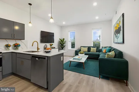 2046 E LEHIGH AVENUE #3D