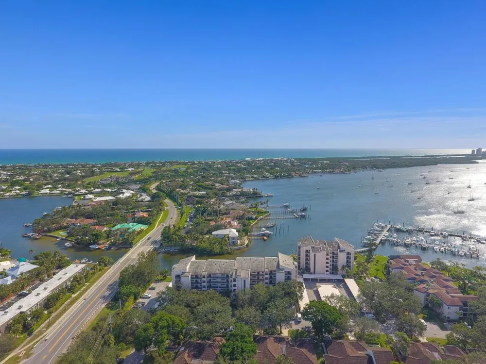 11370 Twelve Oaks Way #614 North Palm Beach, FL 33408