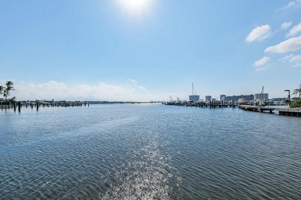 11370 Twelve Oaks Way #614 North Palm Beach, FL 33408