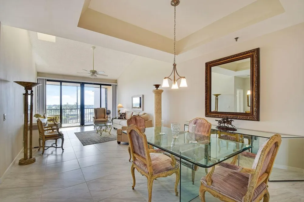 11370 Twelve Oaks Way #614 North Palm Beach, FL 33408
