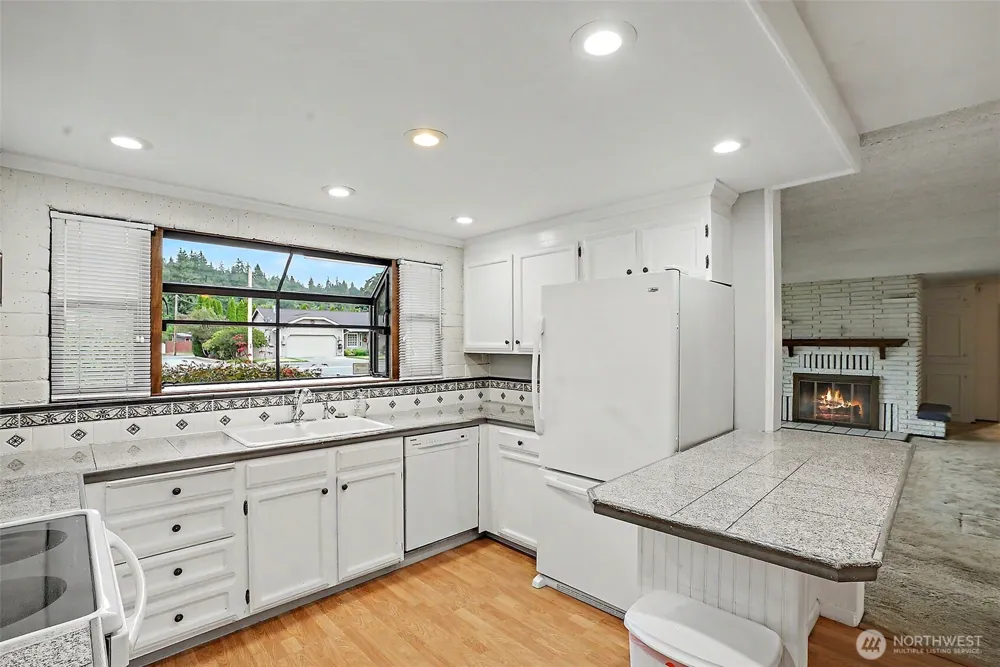 415 R STREET NE Auburn, WA 98002