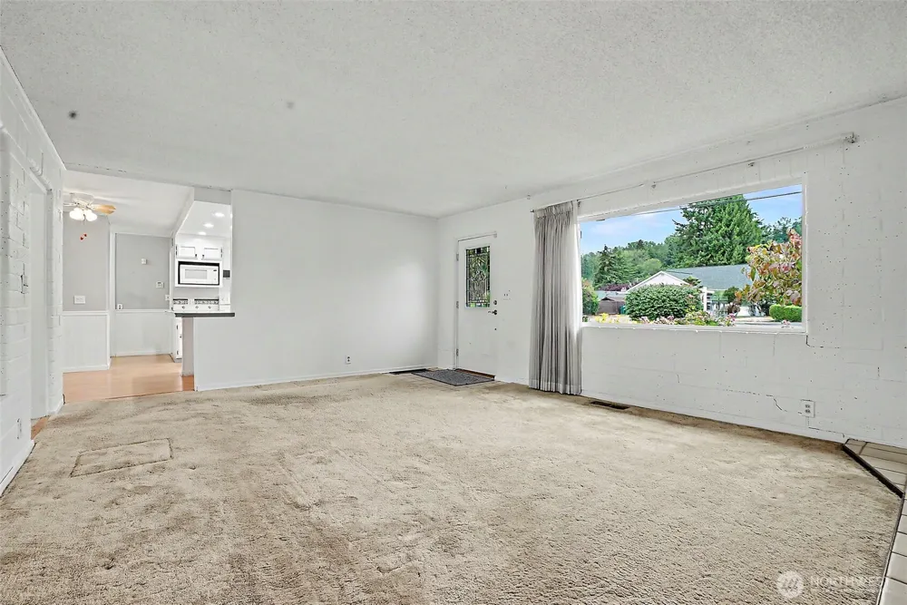 415 R STREET NE Auburn, WA 98002