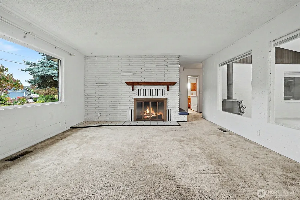 415 R STREET NE Auburn, WA 98002