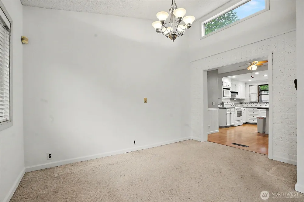 415 R STREET NE Auburn, WA 98002