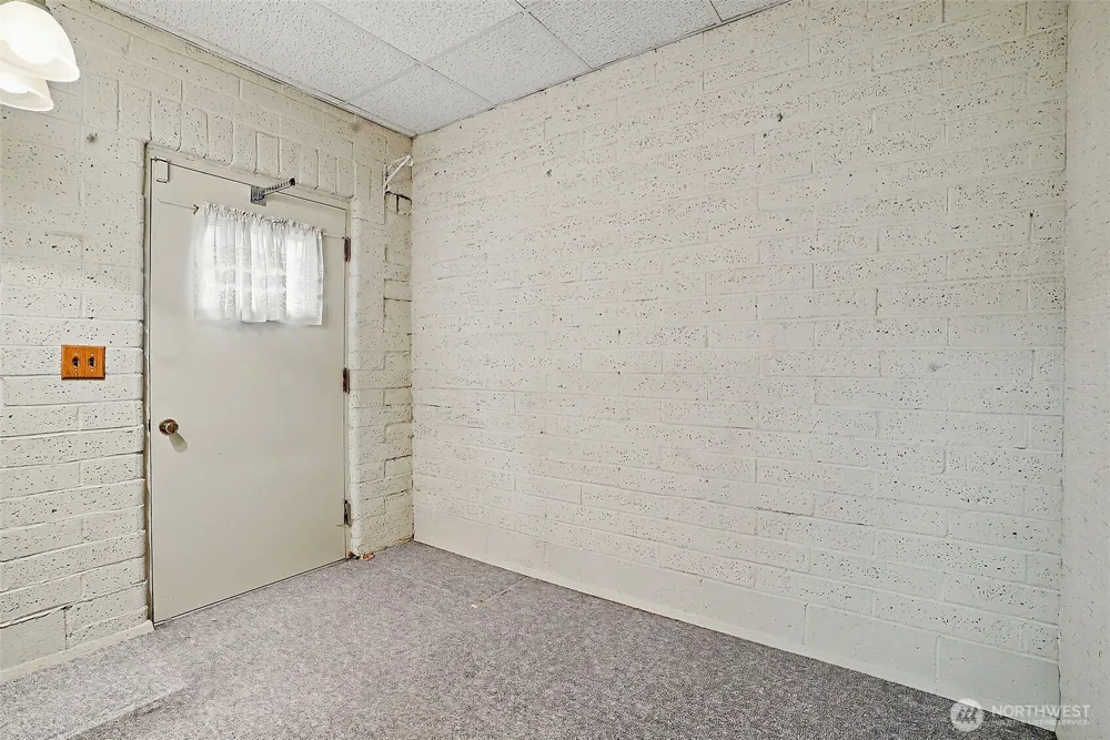 415 R STREET NE Auburn, WA 98002