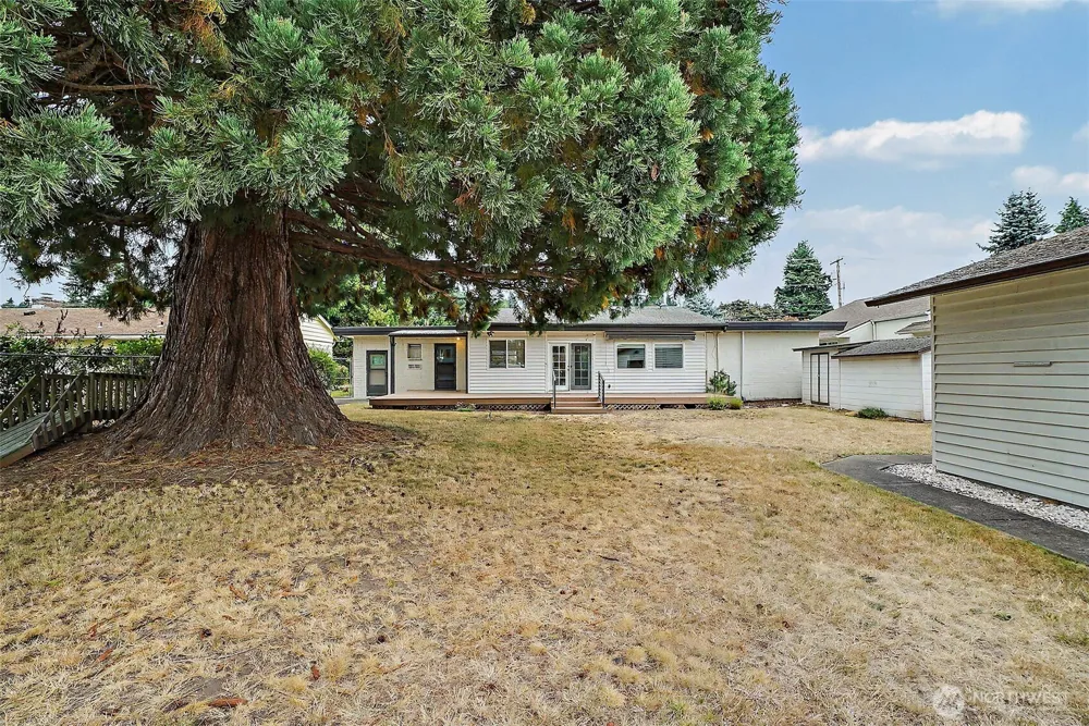 415 R STREET NE Auburn, WA 98002