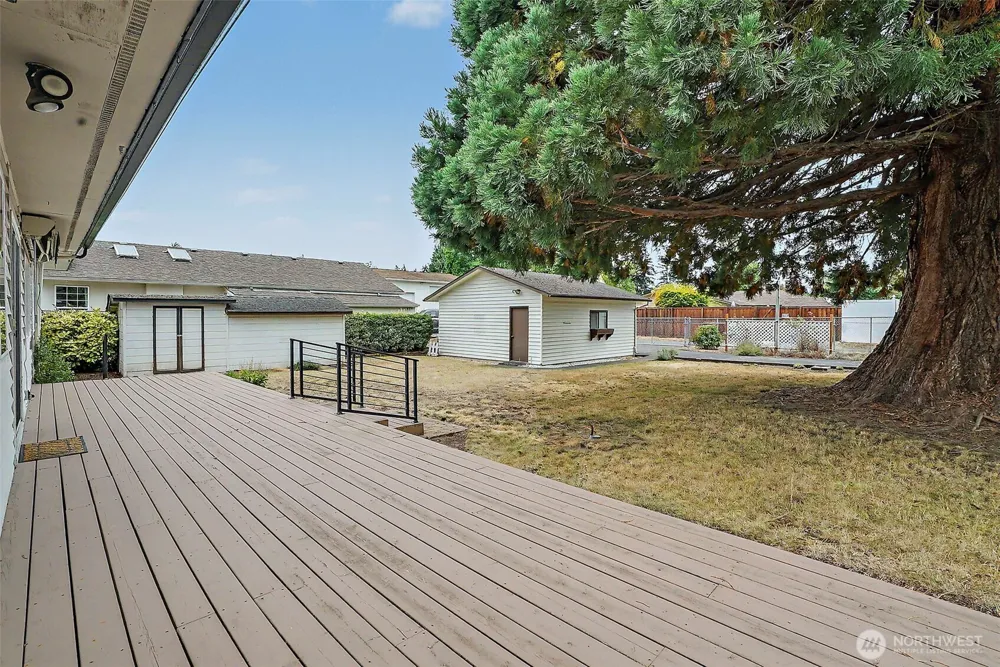 415 R STREET NE Auburn, WA 98002