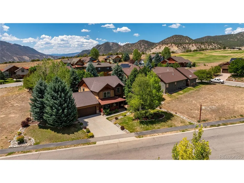 815 Clubhouse Drive New Castle, CO 81647