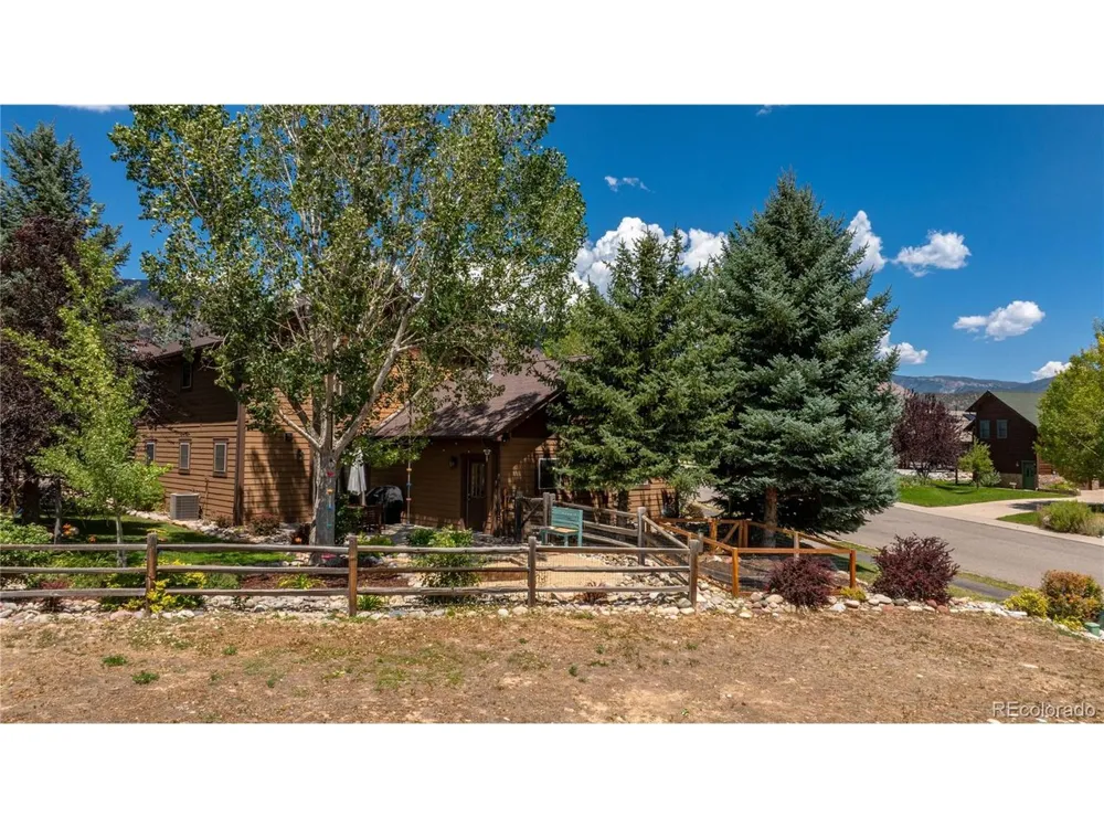 815 Clubhouse Drive New Castle, CO 81647