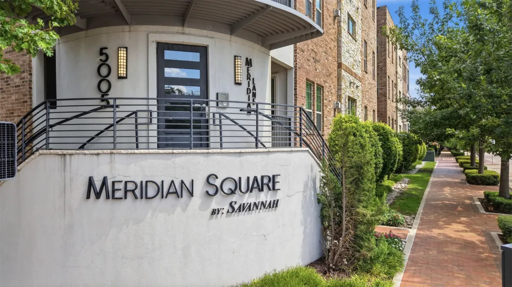 5005 Meridian Lane #2103 Addison, TX 75001
