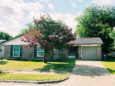 3616 Pacesetter Drive
