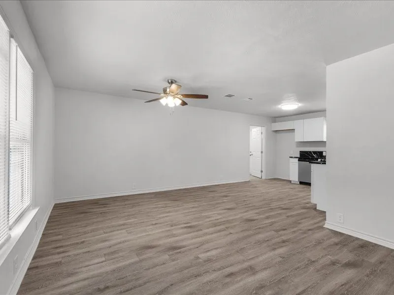 708 Race Street Crowley, TX 76036