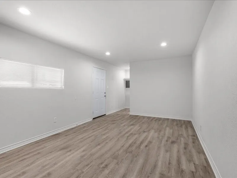 708 Race Street Crowley, TX 76036