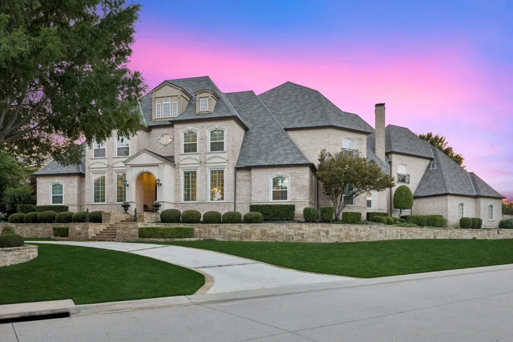 414 Bryn Meadows Southlake, TX 76092