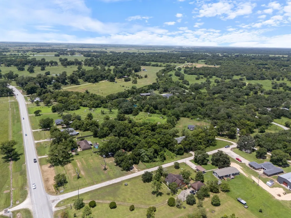 County Road 148 Livingood Road Van Vleck, TX 77482