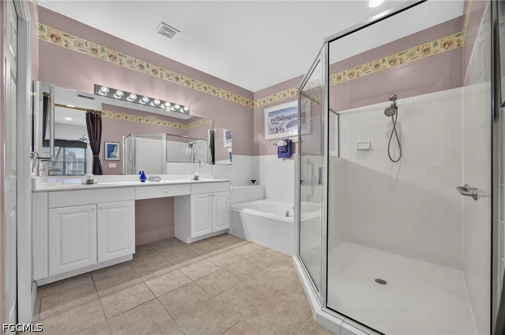 Los Lagos Court #101 Bonita Springs, FL 34135
