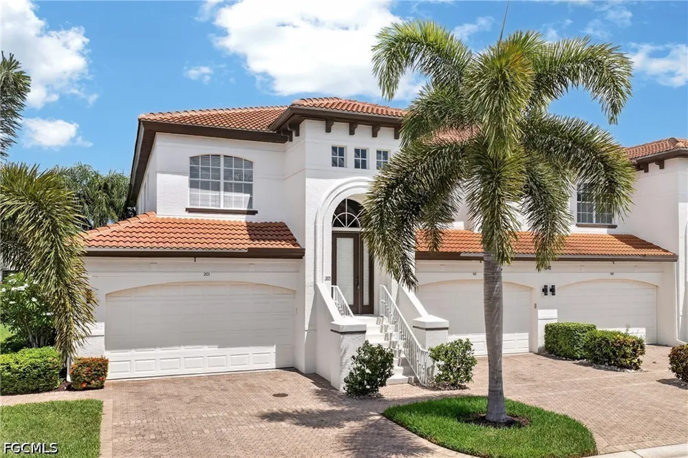 Los Lagos Court #101 Bonita Springs, FL 34135