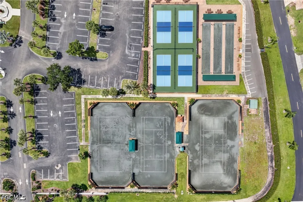 Los Lagos Court #101 Bonita Springs, FL 34135