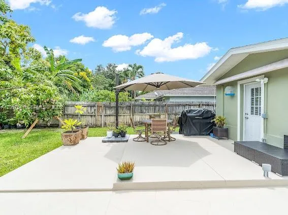 4151 19TH CT SW Naples, FL 34116