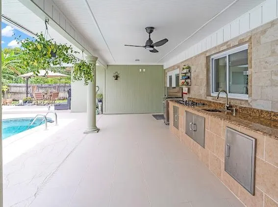 4151 19TH CT SW Naples, FL 34116
