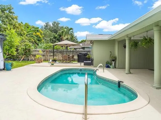 4151 19TH CT SW Naples, FL 34116