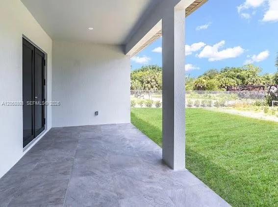 3619 Randall Blvd Naples, FL 34120