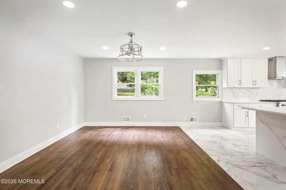 146 Bruce Road Middletown, NJ 07701