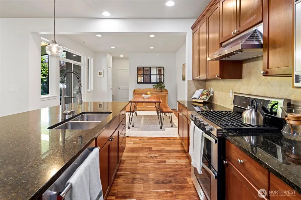 9306 Nye Avenue SE Snoqualmie, WA 98065