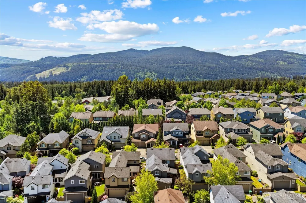 9306 Nye Avenue SE Snoqualmie, WA 98065