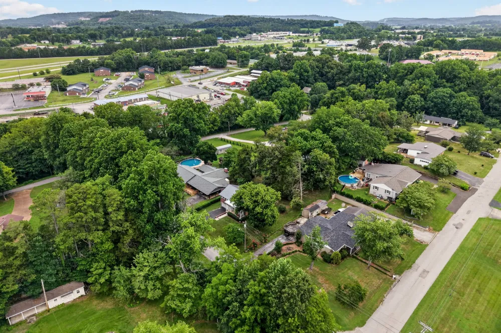 606 Polk St Sparta, TN 38583