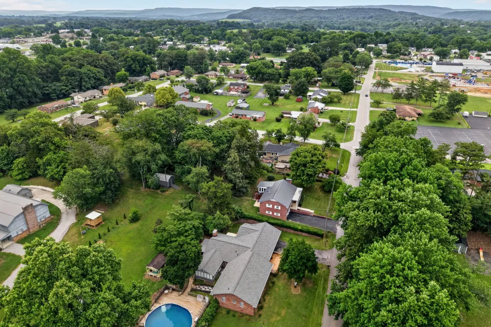 606 Polk St Sparta, TN 38583