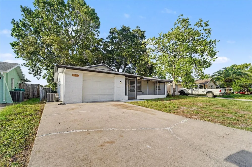 7207 SANDALWOOD DRIVE Port Richey, FL 34668