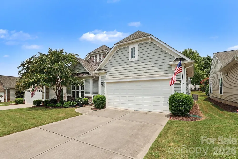 7419 Carolina Jessamine Court Fort Mill, SC 29707
