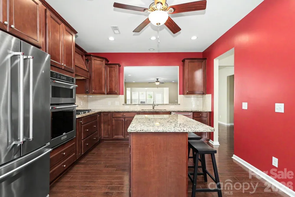 7419 Carolina Jessamine Court Fort Mill, SC 29707