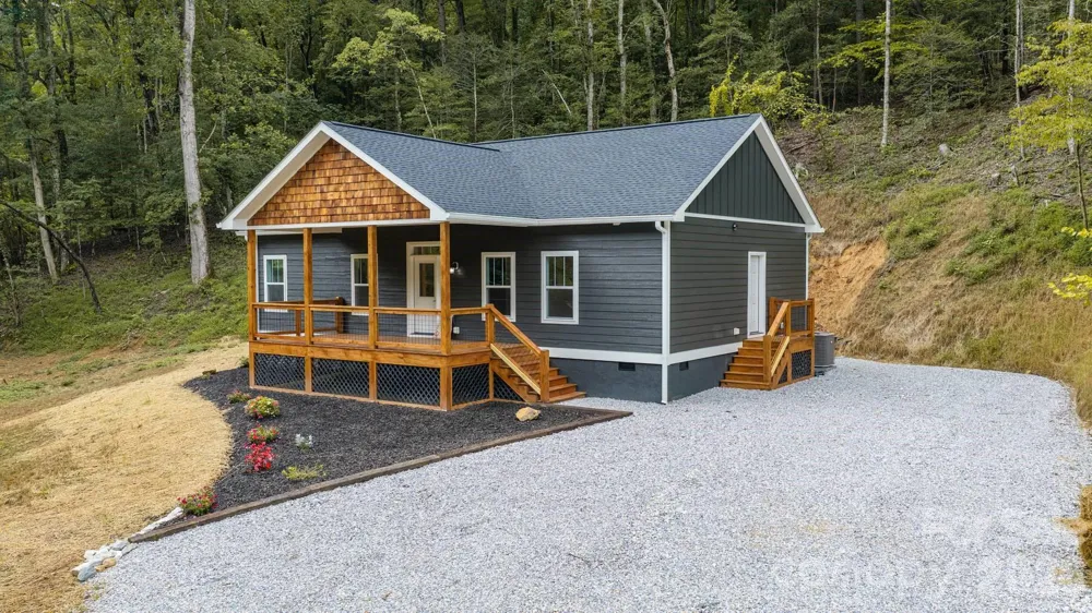 515 Betts Branch Road Bryson City, NC 28713