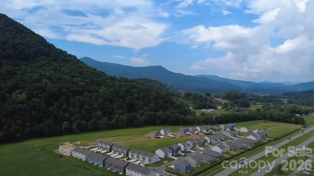 42 Creekwalk Lane Waynesville, NC 28785