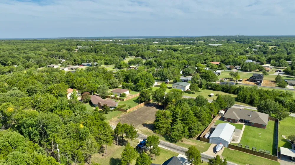 321 Jack Harris Lane Pottsboro, TX 75076