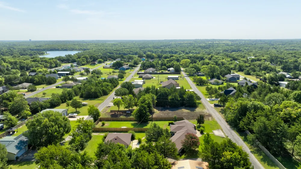 321 Jack Harris Lane Pottsboro, TX 75076