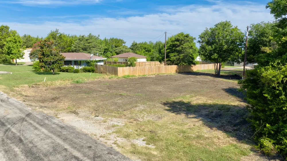 321 Jack Harris Lane Pottsboro, TX 75076